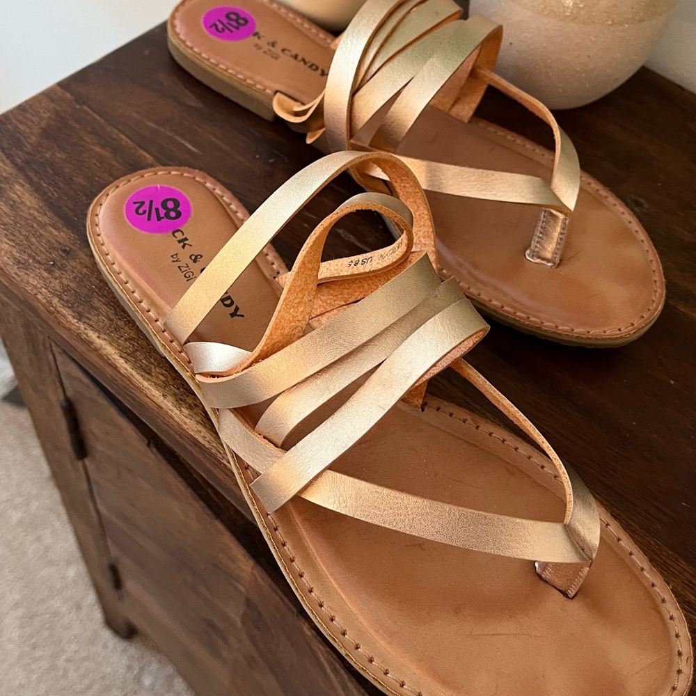 Rock and Candy by Zigi Sandals, Size 8 1/2, Gold